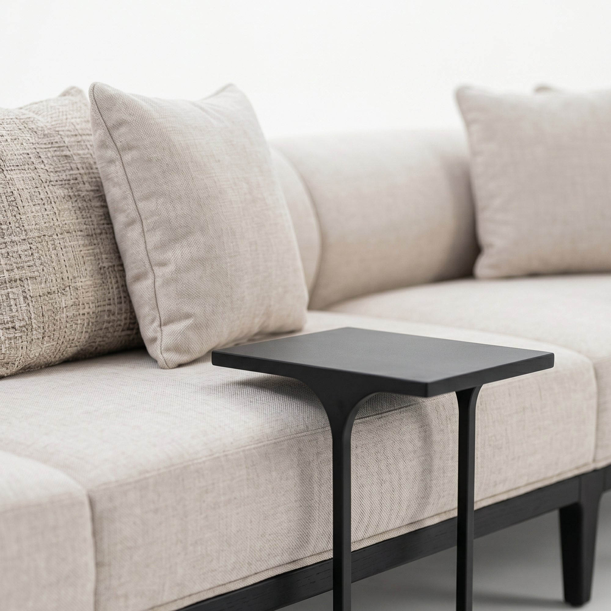 QAMAR L-SHAPE SOFA