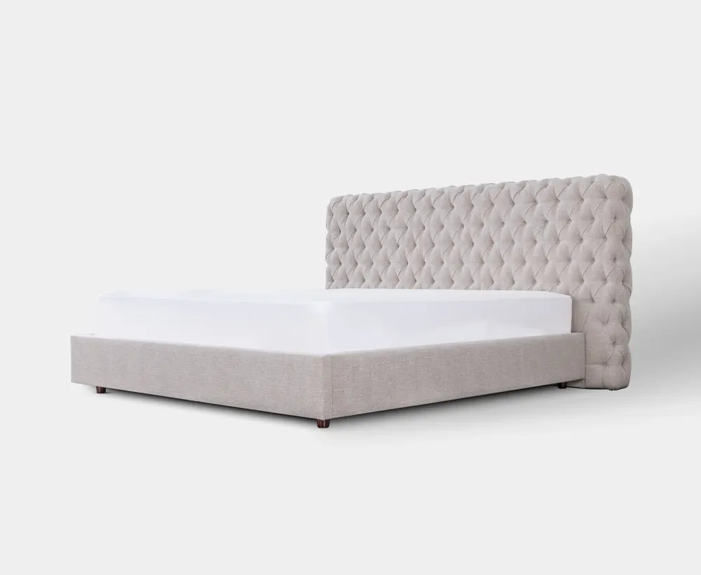 Zyphyer Bed